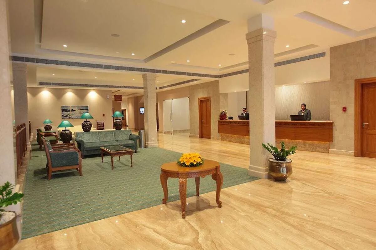 Monsoon Empress Kochi Hotel